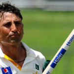 Pakistan-cricketer-Younis-Khan-waves-a-stump-after-his-teams-series-victory