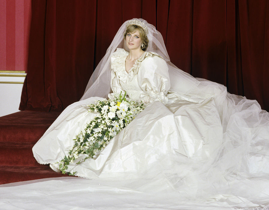 Свадебные платья как у принцессы дианы - 83 фото