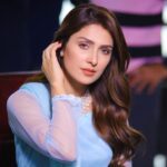 Ayeza-Khan-5-2